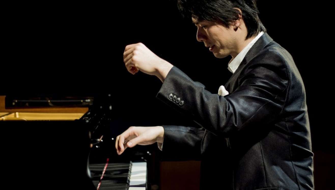 Kotaro Fukuma, « poète du piano »