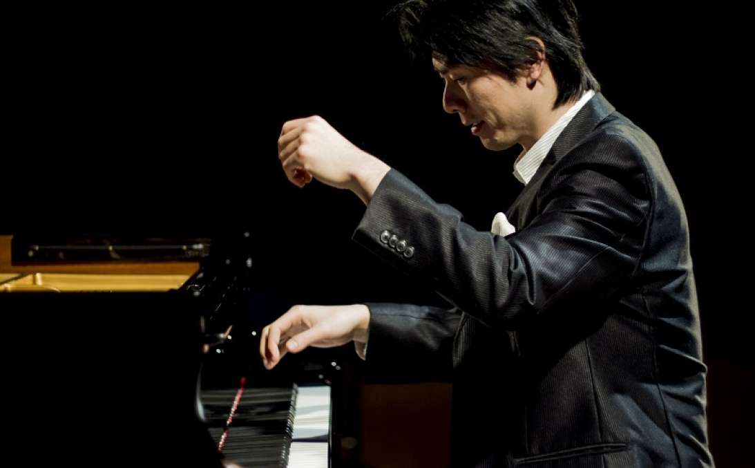 Kotaro Fukuma, « poète du piano »